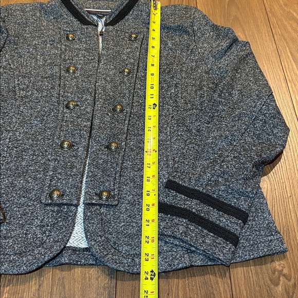 BNWT Tommy Hilfiger Gray and Black Jacket - Picture 8 of 13